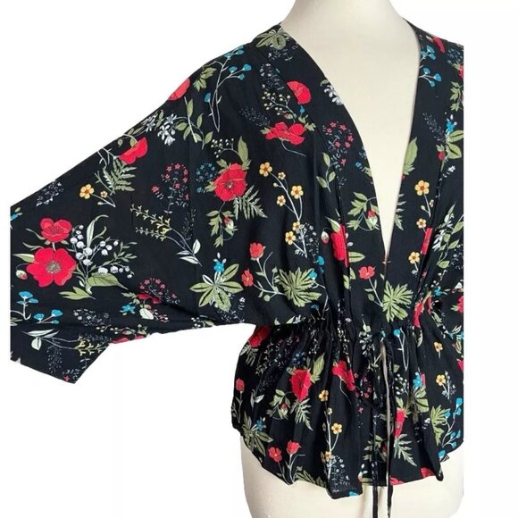 Floral Kimono Top XS Black Red Cinched Tie Front Express Wide Sleeve Rayon - Picture 3 of 8